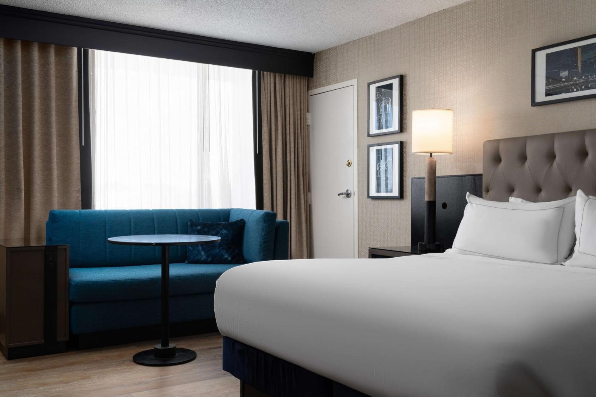 Doubletree By Hilton Baltimore North Pikesville Exterior photo