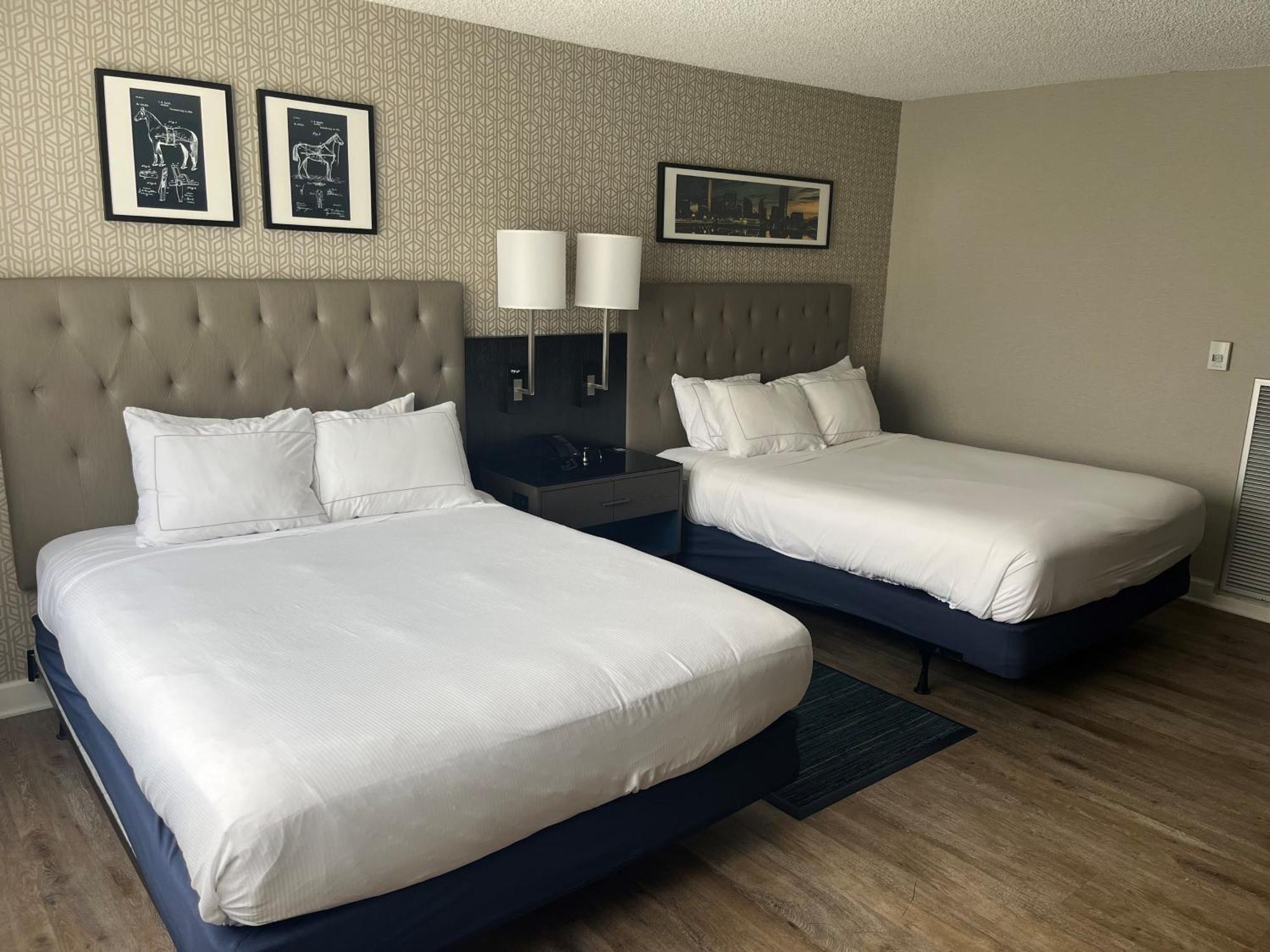 Doubletree By Hilton Baltimore North Pikesville Exterior photo